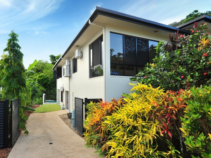 31 Gloucester Street, Whitfield QLD 4870