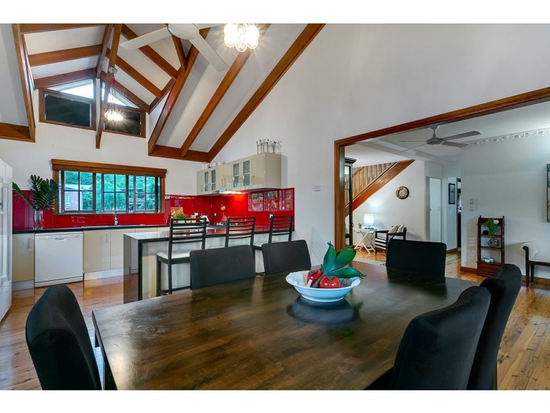 168 Harvey Road, Redlynch QLD 4870