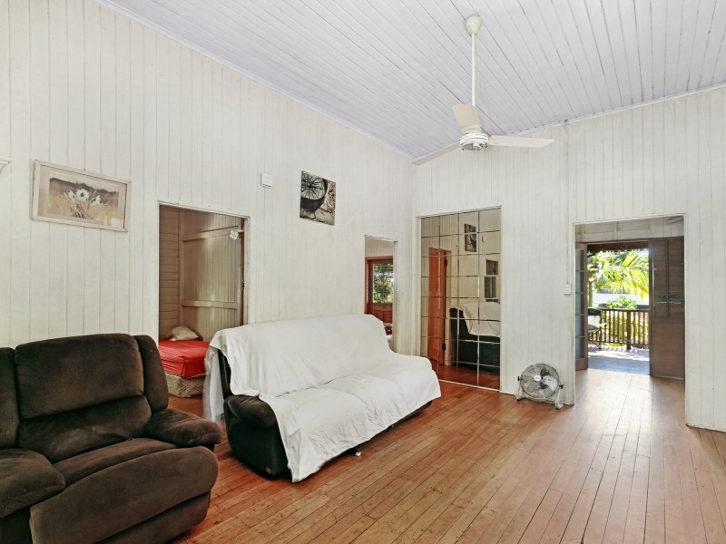 34 Fitzgerald Street, East Innisfail QLD 4860