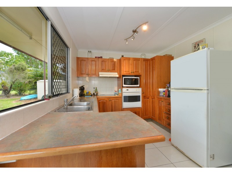 61 Richardson Street, Edge Hill QLD 4870