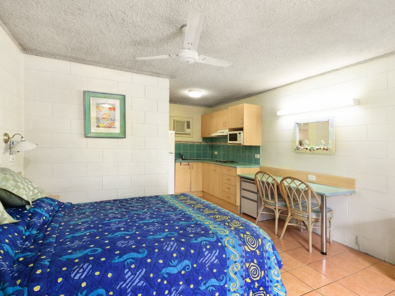 244/1-21 Anderson Road, Woree QLD 4868