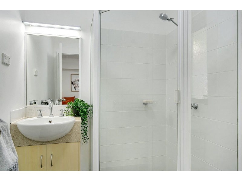 407/11-15 Charlekata Close, Freshwater QLD 4870