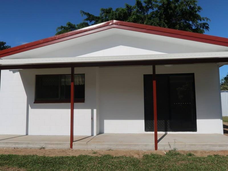 6 Melinga Close, Caravonica QLD 4878