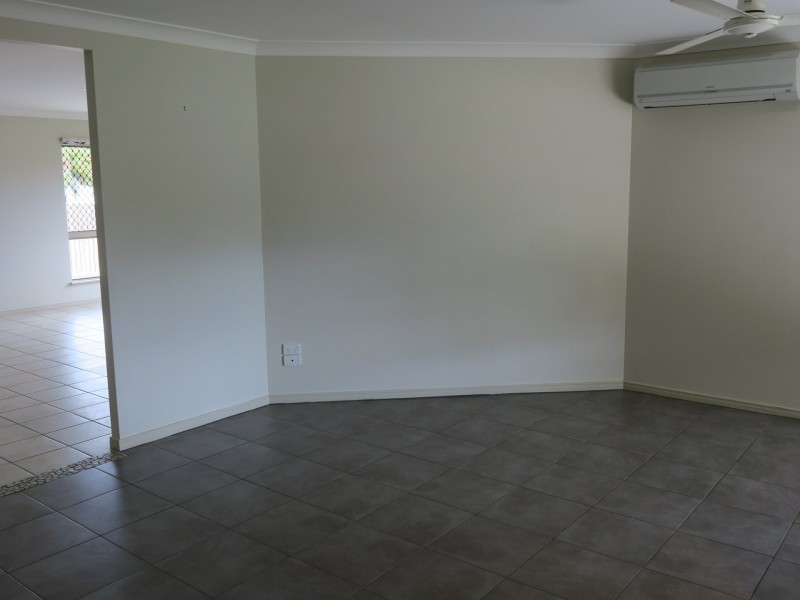 6 Taringa Street, Brinsmead QLD 4870