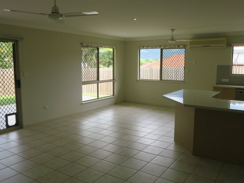 6 Taringa Street, Brinsmead QLD 4870