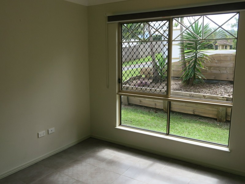 6 Taringa Street, Brinsmead QLD 4870