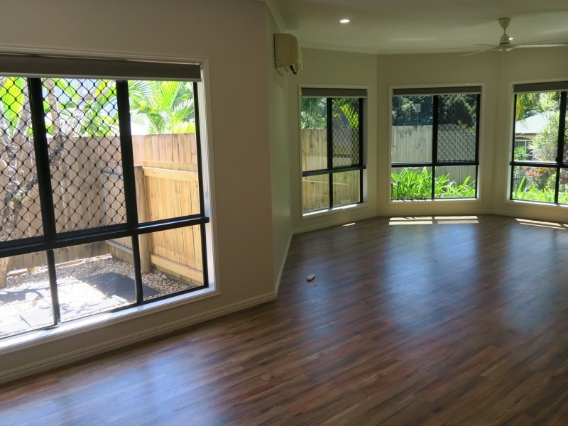 62 Fairley Street, Redlynch QLD 4870