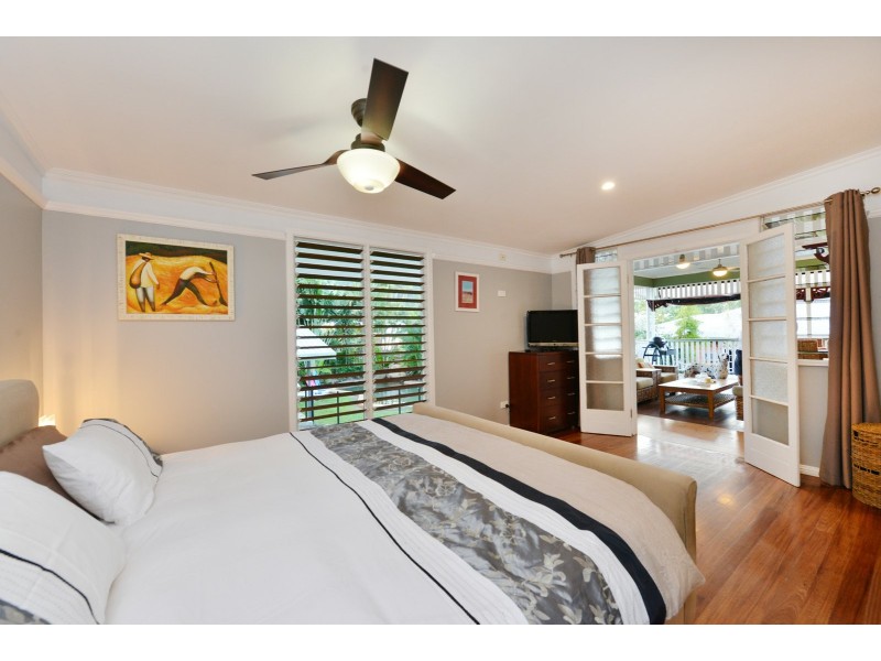 232 Woodward Street, Whitfield QLD 4870