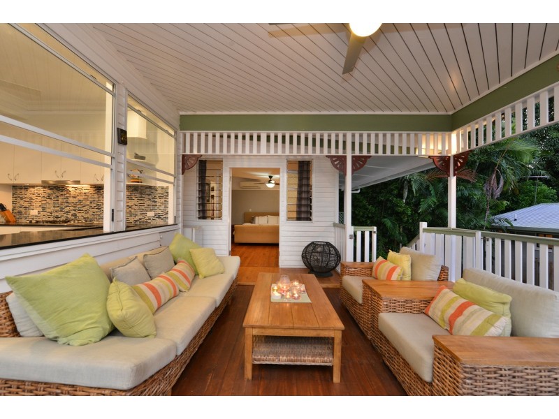 232 Woodward Street, Whitfield QLD 4870