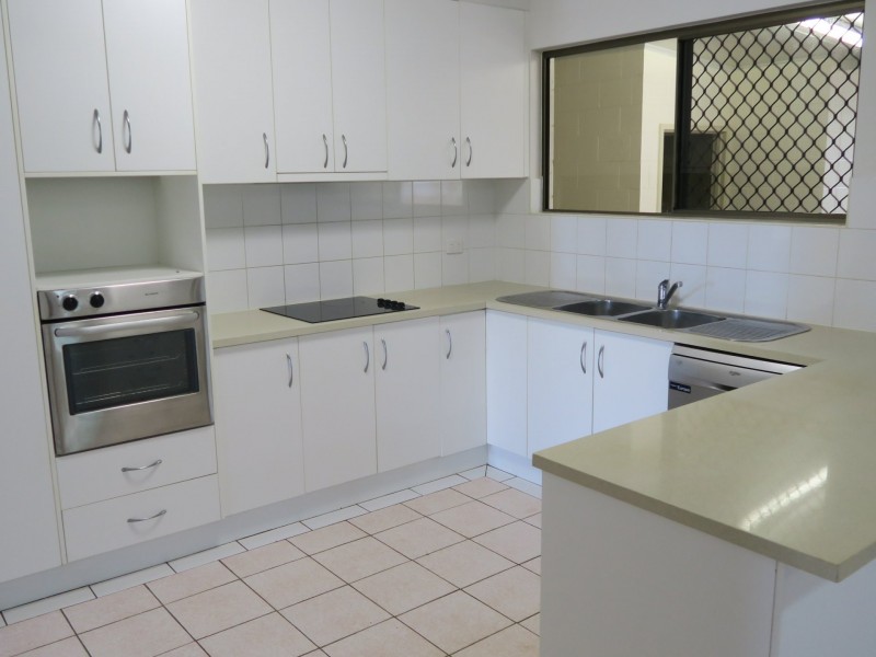 19 Mywee Street, Bayview Heights QLD 4868