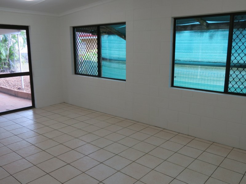 19 Mywee Street, Bayview Heights QLD 4868