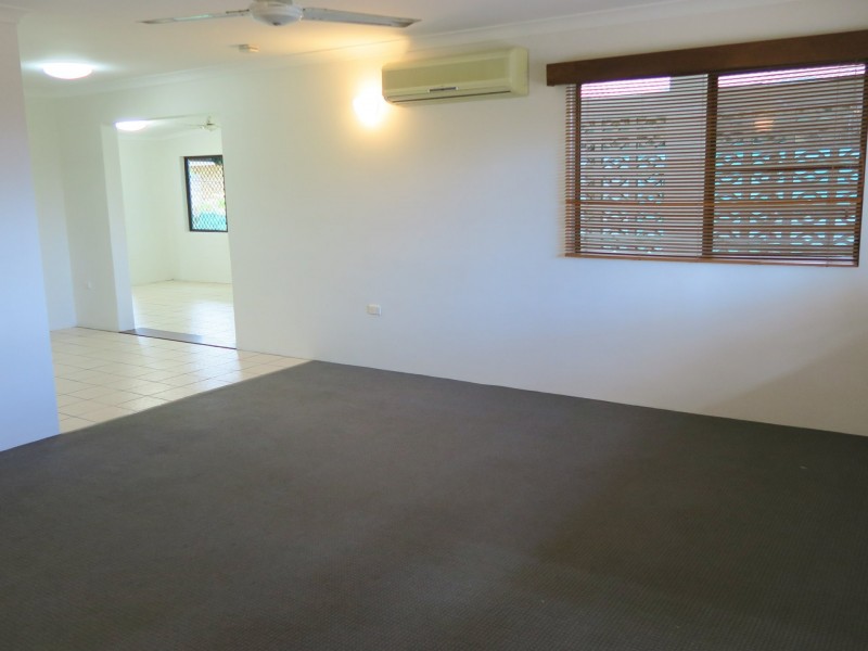 19 Mywee Street, Bayview Heights QLD 4868