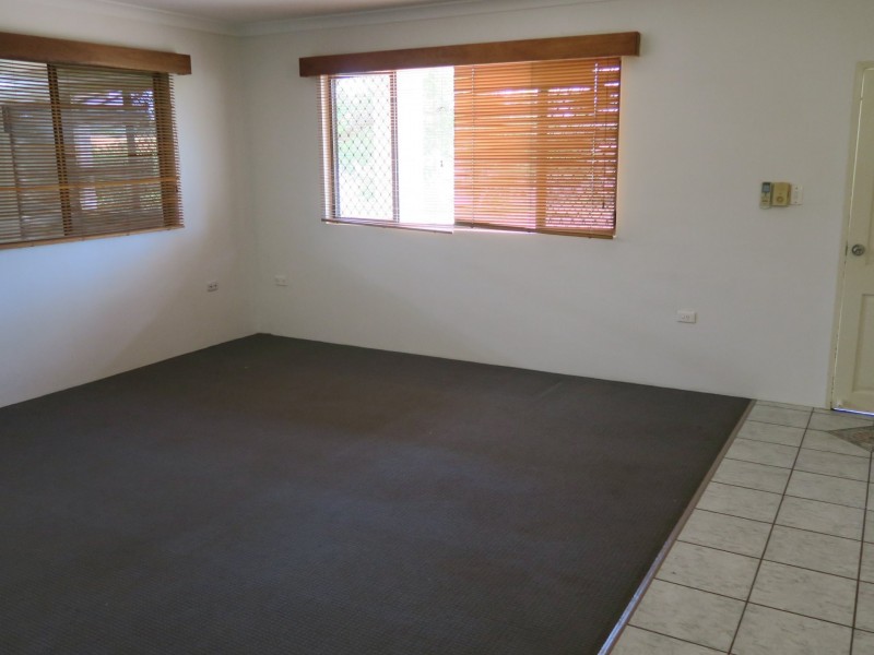 19 Mywee Street, Bayview Heights QLD 4868