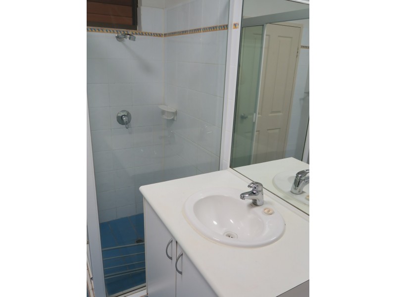 19 Mywee Street, Bayview Heights QLD 4868