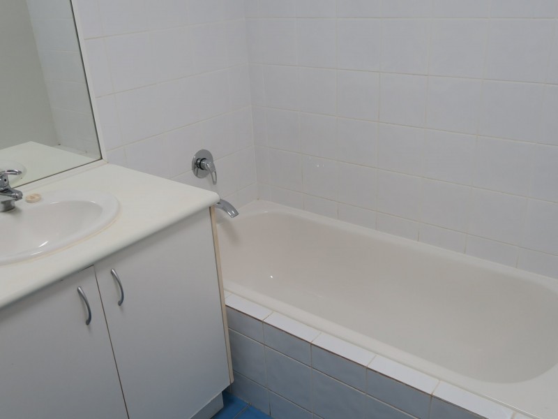 19 Mywee Street, Bayview Heights QLD 4868