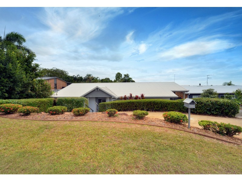12 Eugenia Crescent, Redlynch QLD 4870