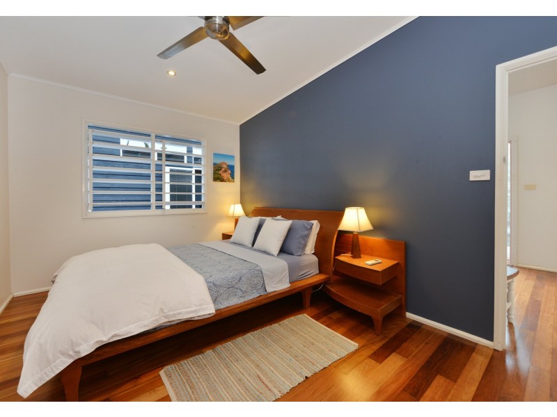 13 Keirle Avenue, Whitfield QLD 4870