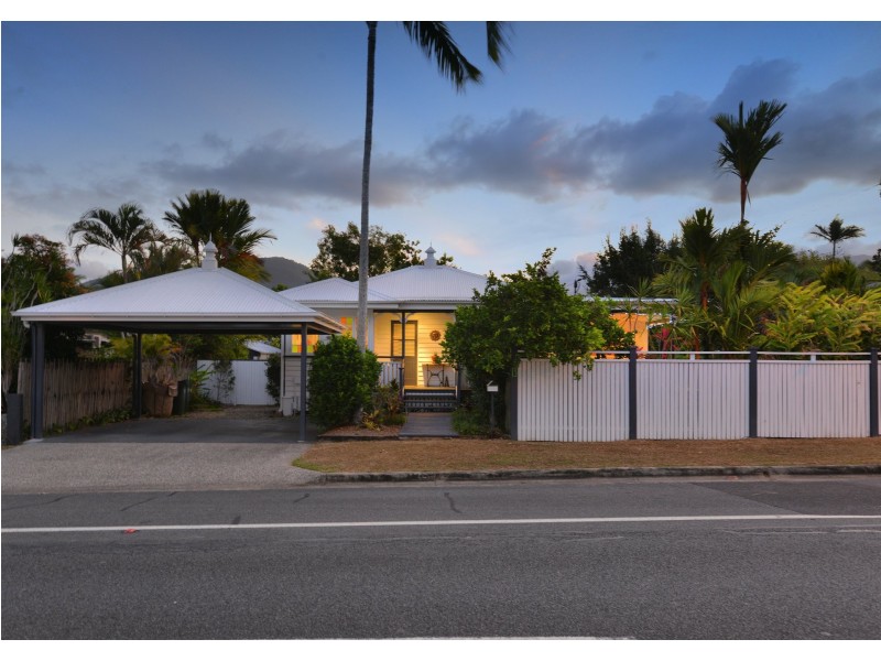 13 Keirle Avenue, Whitfield QLD 4870