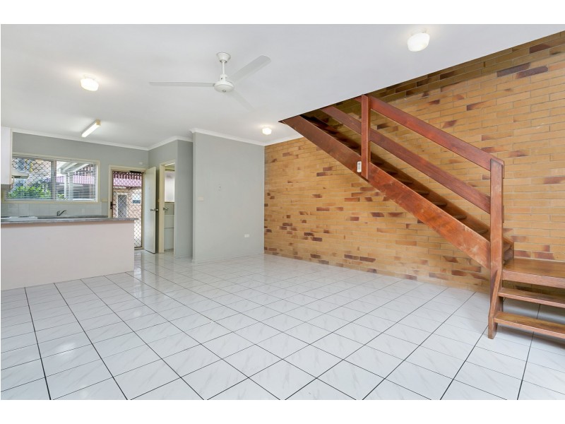 10/6 Grantala Street, Manoora QLD 4870