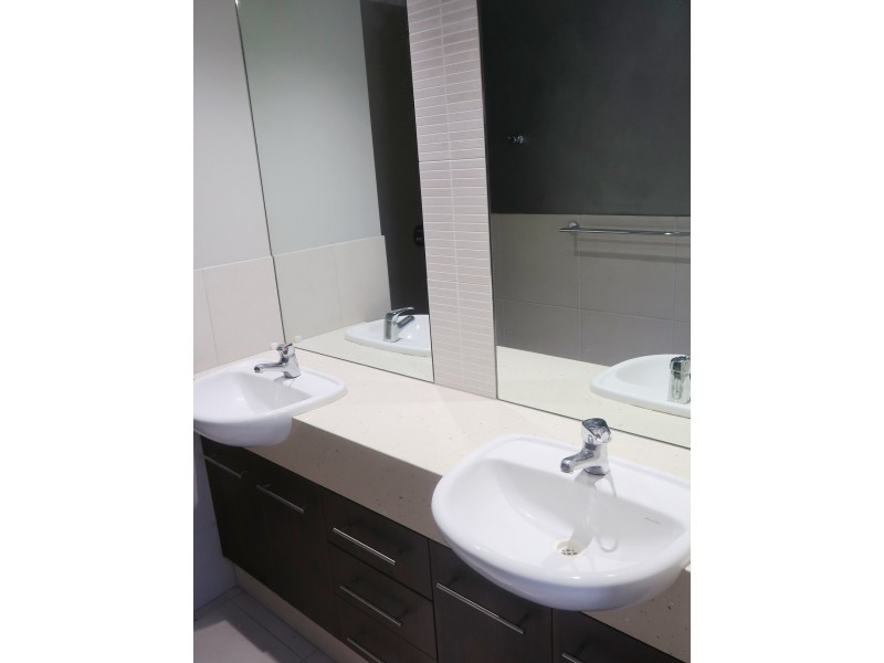 3 Chapel Close, Brinsmead QLD 4870