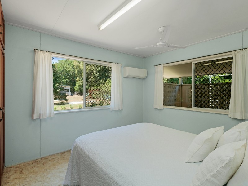 93 Old Smithfield Road, Freshwater QLD 4870