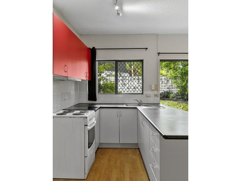 1/3 Crathern Close, Edge Hill QLD 4870