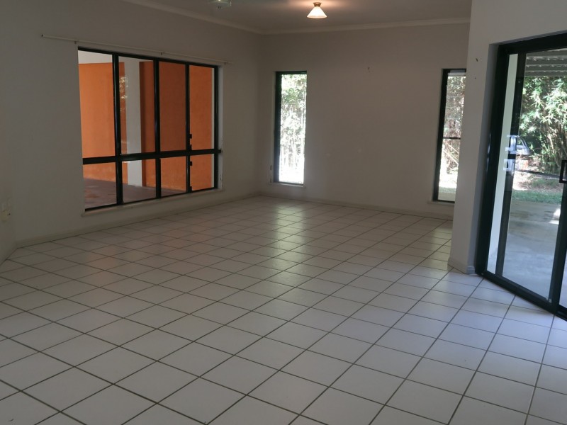 1334 Kennedy Highway, Kuranda QLD 4881