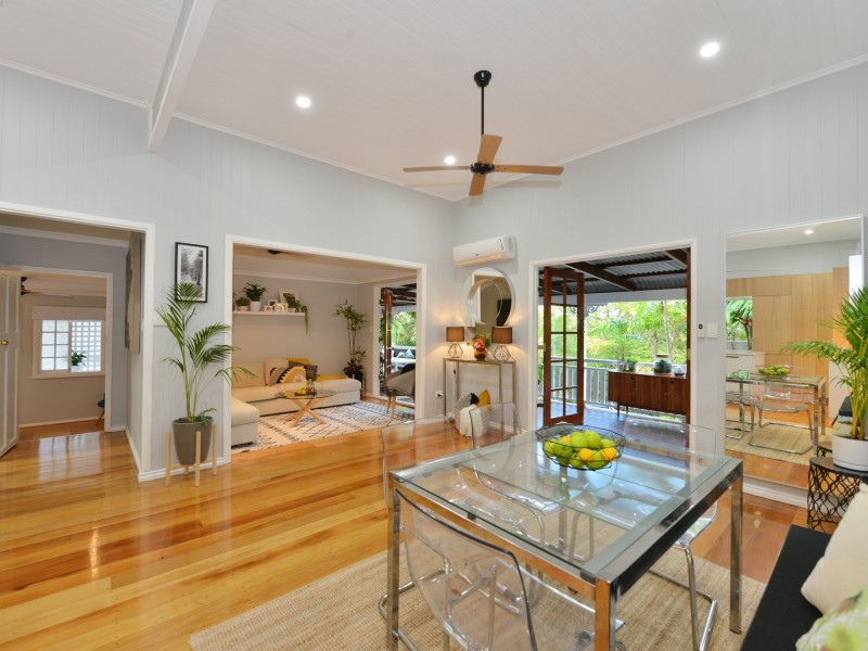 34 Walsh Street, Edge Hill QLD 4870