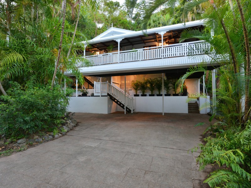 34 Walsh Street, Edge Hill QLD 4870