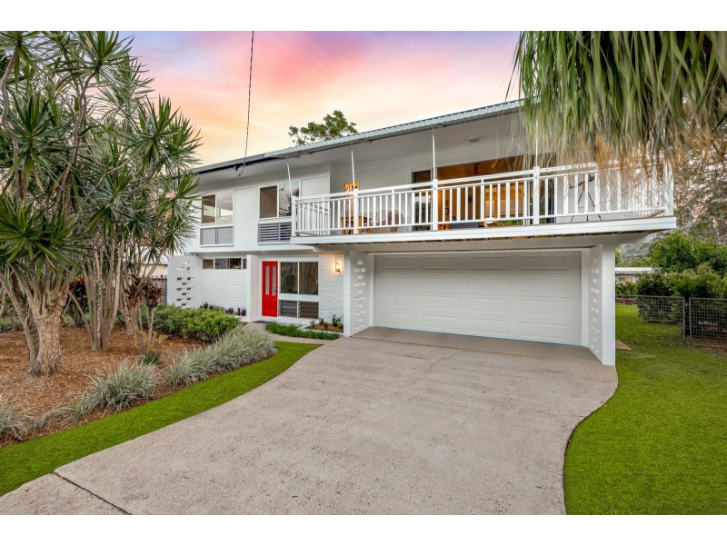 41 Nolan Street, Whitfield QLD 4870