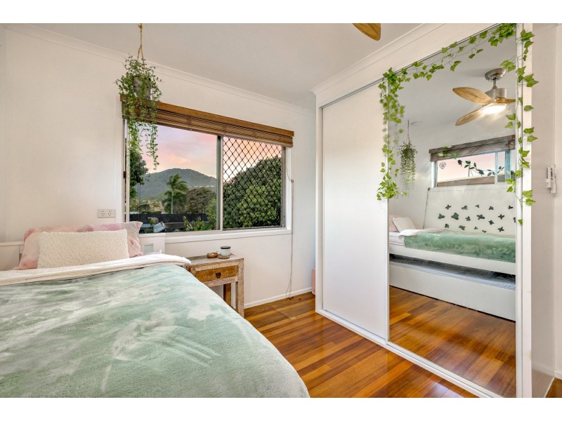 41 Nolan Street, Whitfield QLD 4870