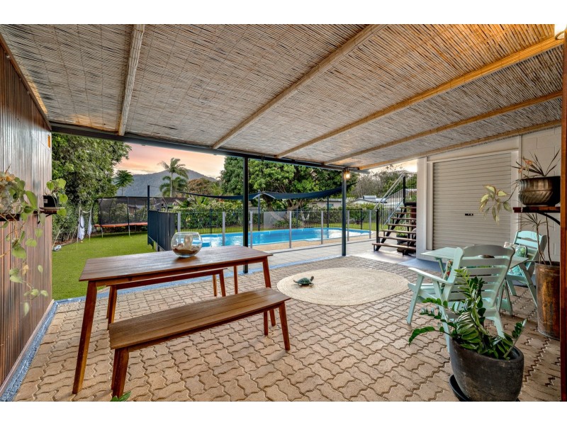 41 Nolan Street, Whitfield QLD 4870