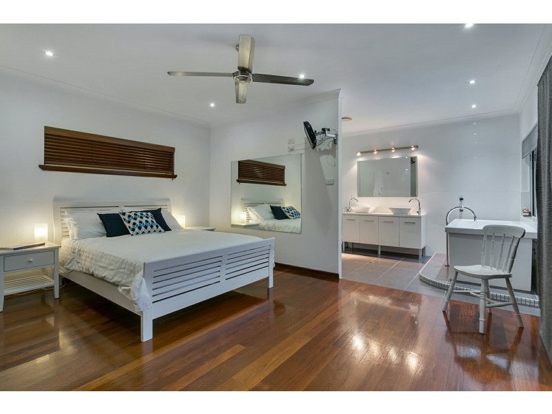 32 View Street, Brinsmead QLD 4870