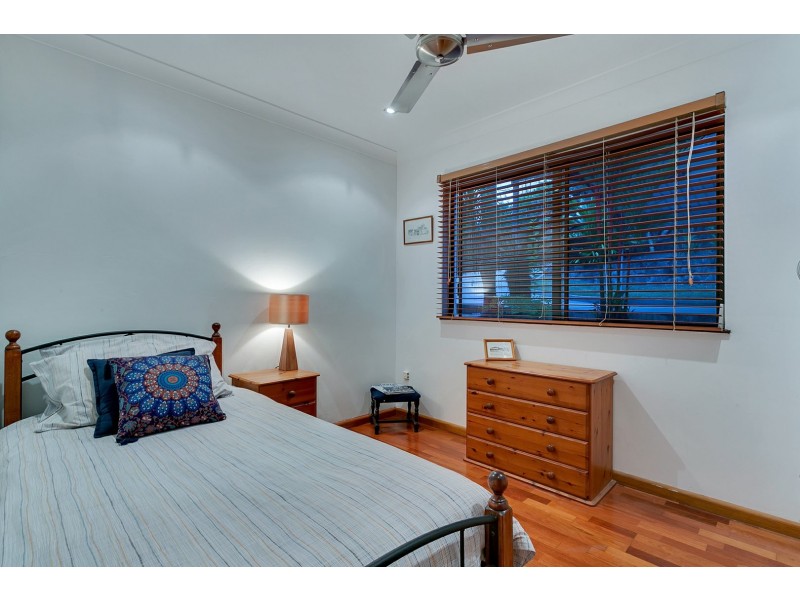 32 View Street, Brinsmead QLD 4870