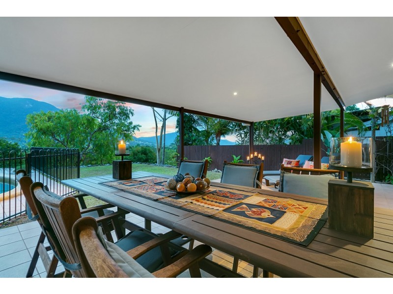 32 View Street, Brinsmead QLD 4870