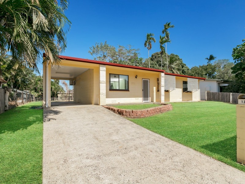 12 Kalyan Close, Caravonica QLD 4878