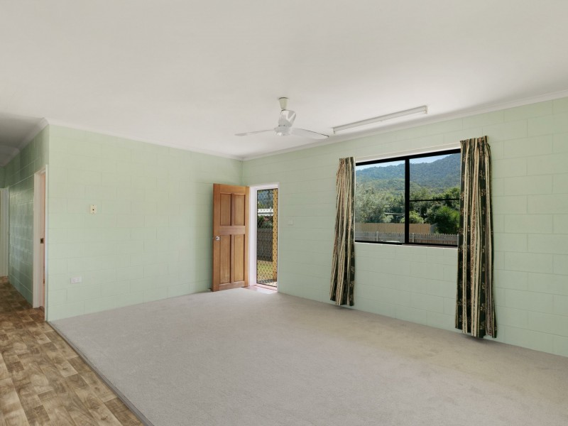 12 Kalyan Close, Caravonica QLD 4878