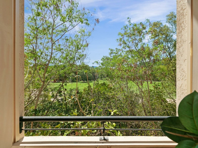 1619/2 Greenslopes Street, Cairns North QLD 4870