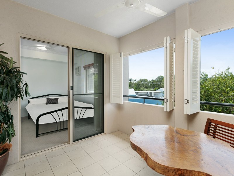 113/22 Ward Street, Mooroobool QLD 4870