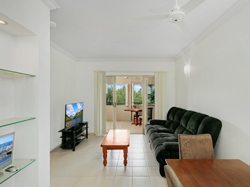 113/22 Ward Street, Mooroobool QLD 4870