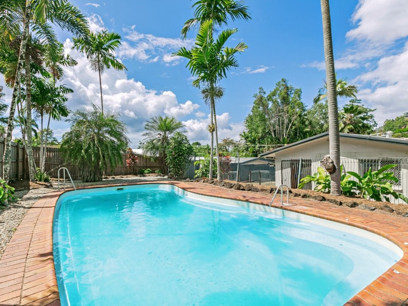166 Sydney Street, Bayview Heights QLD 4868