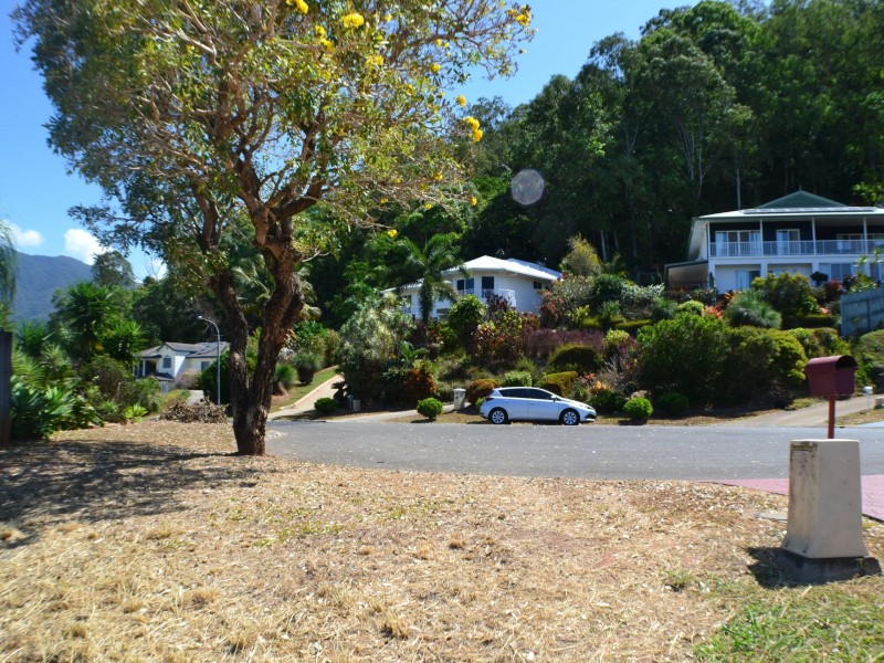 32 Dorunda Street, Mount Sheridan QLD 4868