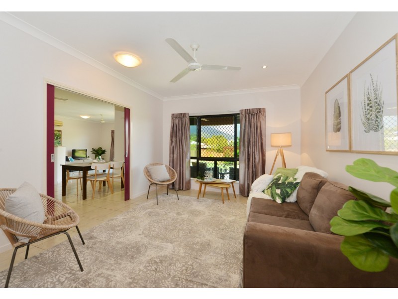 6 Five Span Close, Brinsmead QLD 4870
