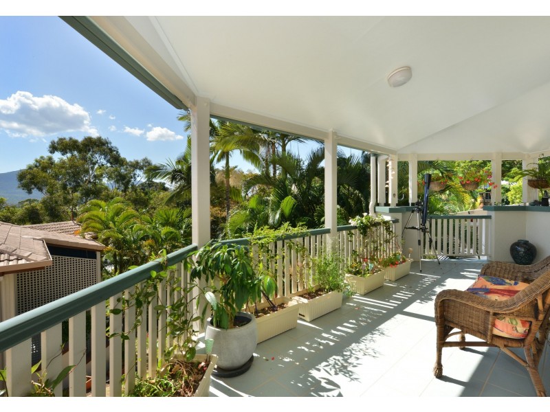 2/80 Cassowary Street, Freshwater QLD 4870
