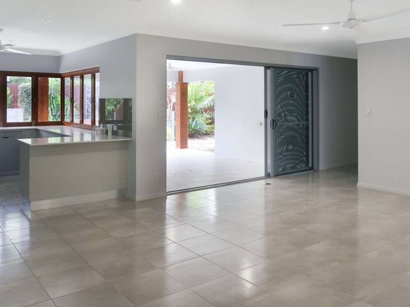 9 Corymbia Court, Kewarra Beach QLD 4879