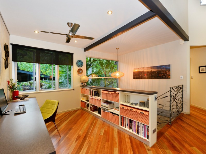 20 Bel-Air Drive, Whitfield QLD 4870