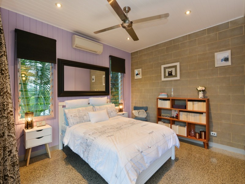 20 Bel-Air Drive, Whitfield QLD 4870