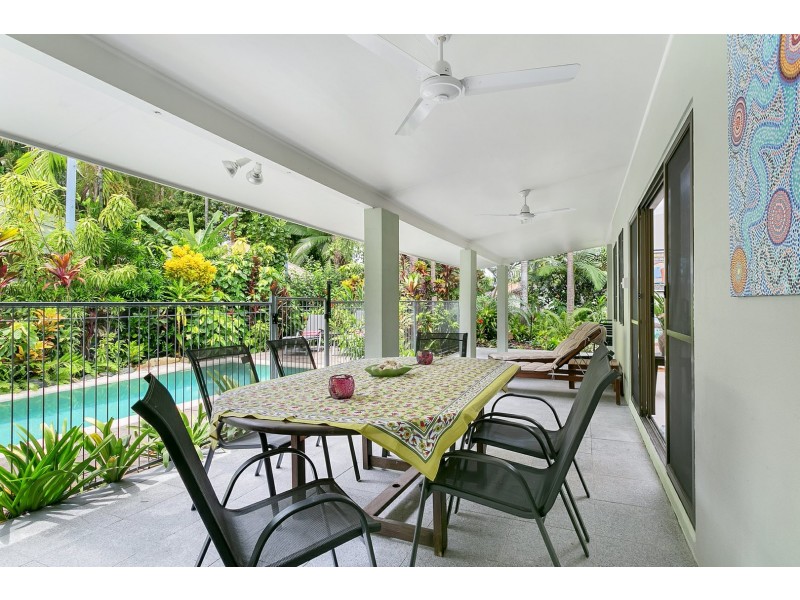 4 Onyx Street, Clifton Beach QLD 4879