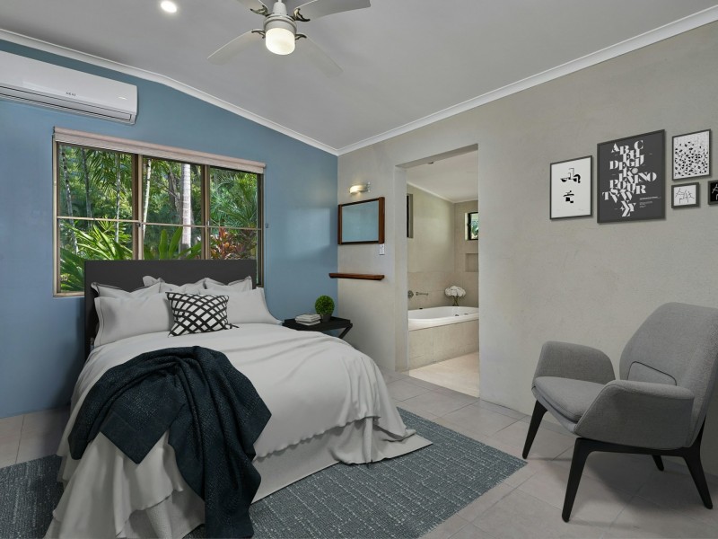 4 Onyx Street, Clifton Beach QLD 4879