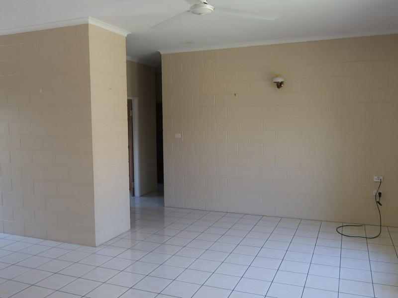 2/7 Clacherty Street, Stratford QLD 4870